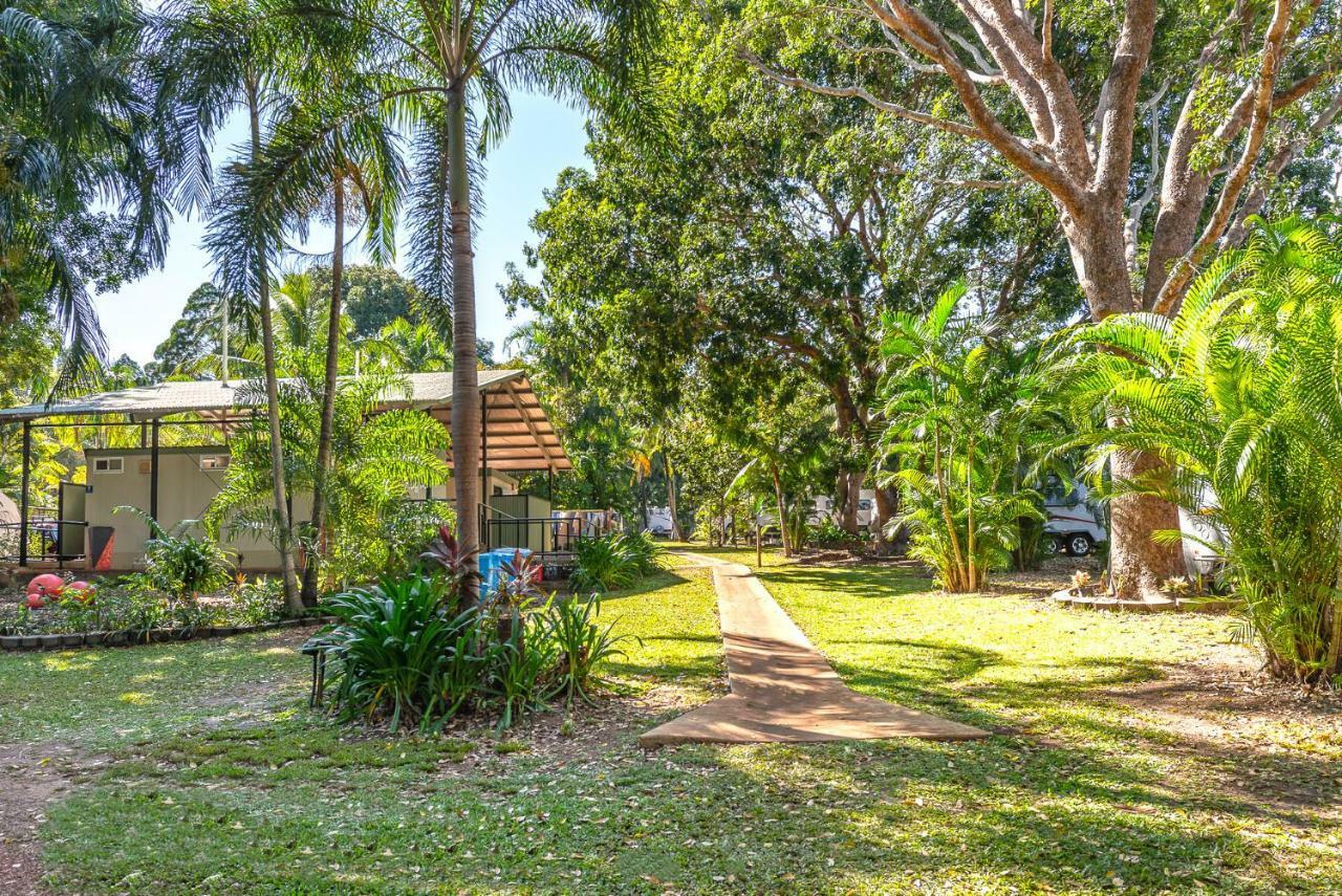 Oasis Tourist Park Hotel Palmerston City Exterior photo